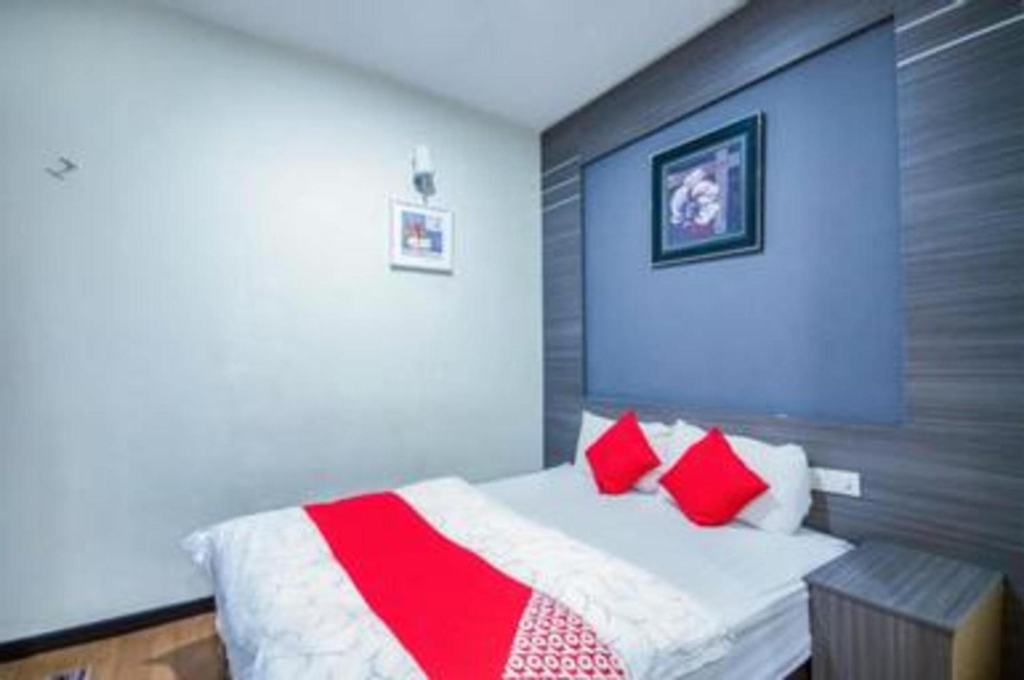 Capital O 812 Hotel Smc Seksyen 13 Shah Alam Ngoại thất bức ảnh