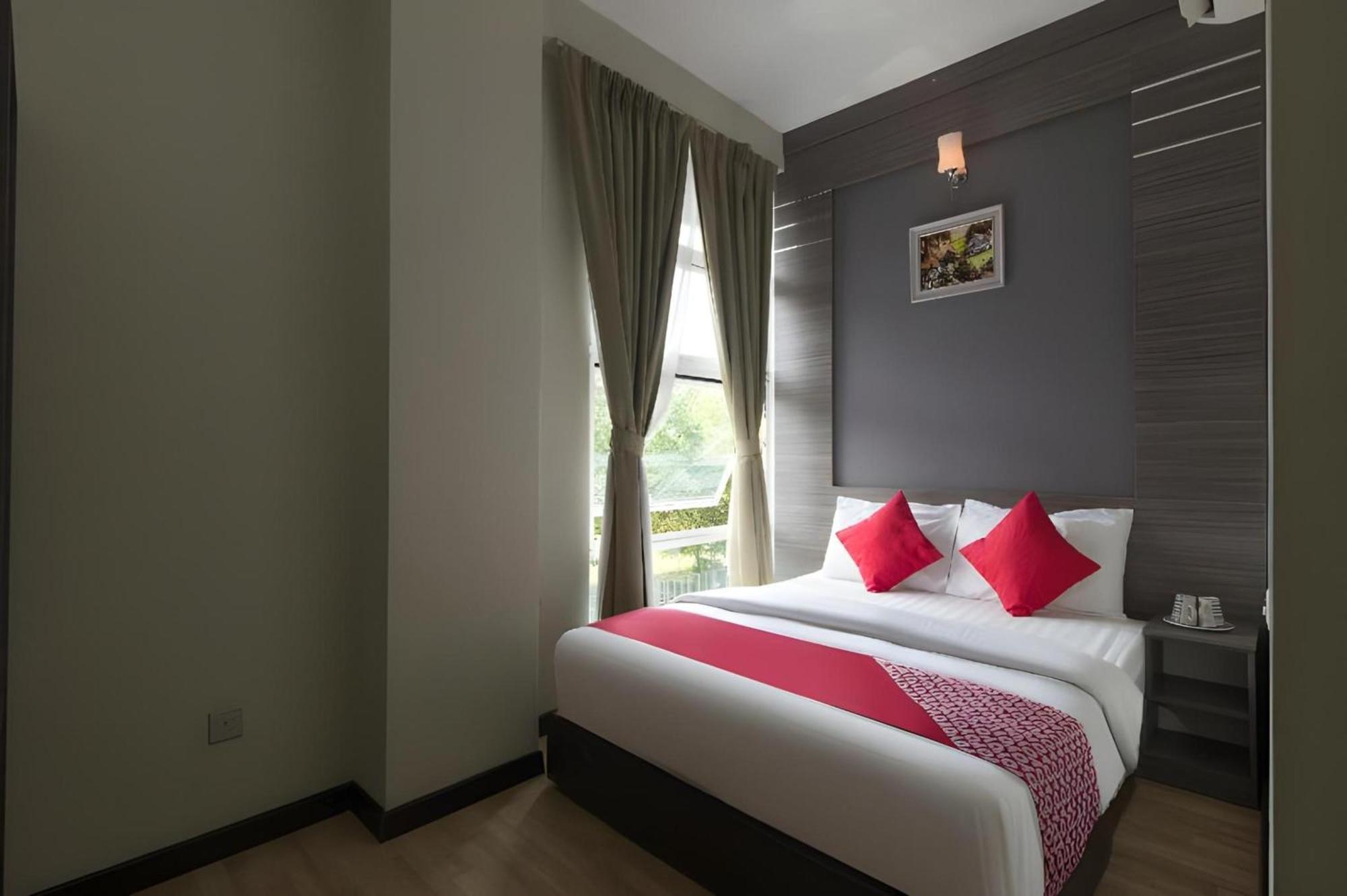 Capital O 812 Hotel Smc Seksyen 13 Shah Alam Ngoại thất bức ảnh